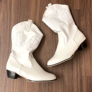 Cowgirl boots - white